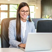 Top Remote Jobs to Earn in Dollars Per Hour – 2025 Edition